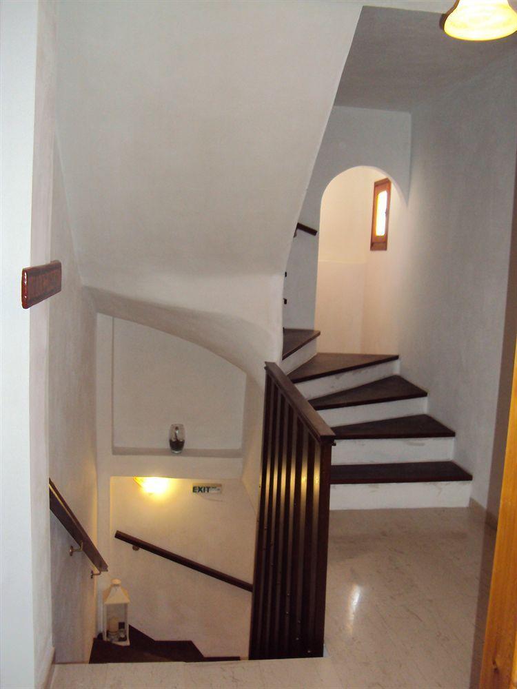 Privee Santorini Hotel Perissa  Exterior photo