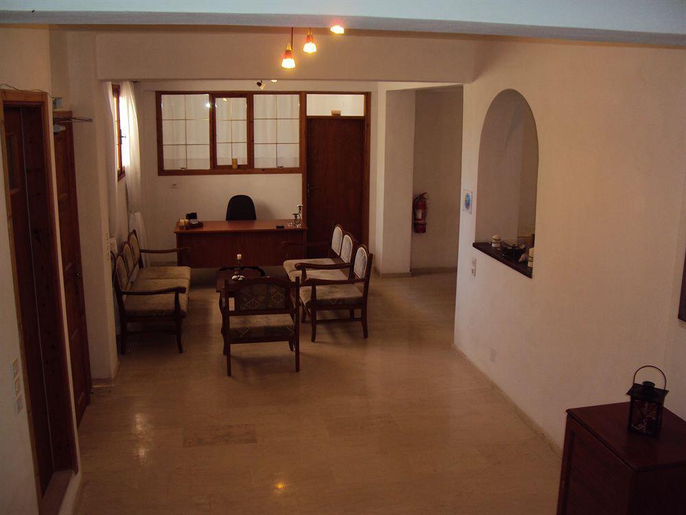 Privee Santorini Hotel Perissa  Exterior photo