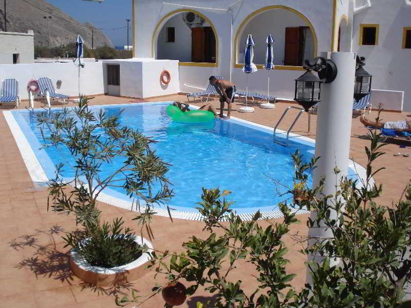 Privee Santorini Hotel Perissa  Exterior photo